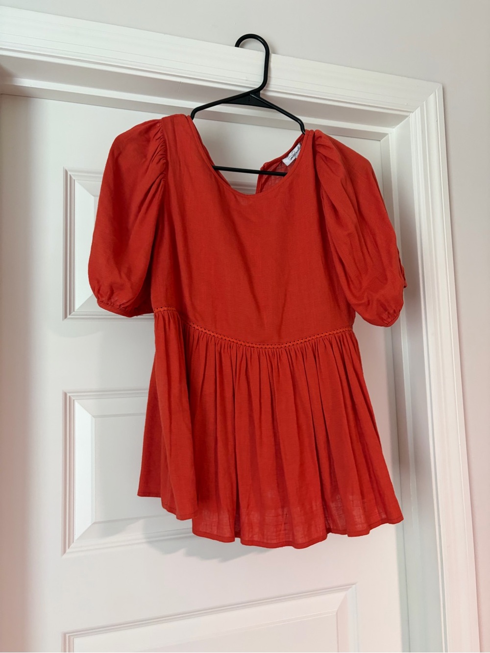 Puff-Sleeve Peplum Blouse in Coral-Red